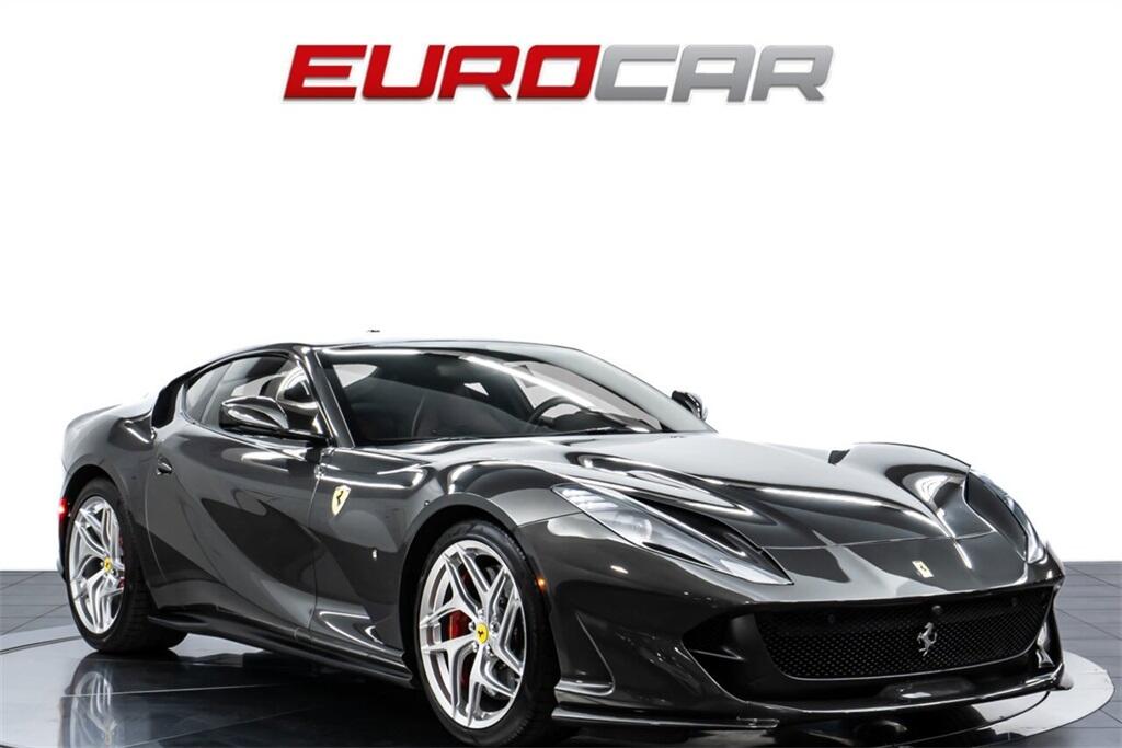 Used 2019 Ferrari 812 Superfast *HISTORICAL PAINT * IMMACULATE CONDITION*Image 7