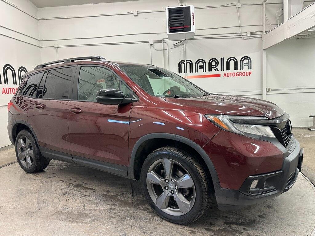 Used 2019 Honda Passport Touring with VIN 5FNYF8H96KB001919 for sale in Webster, NY