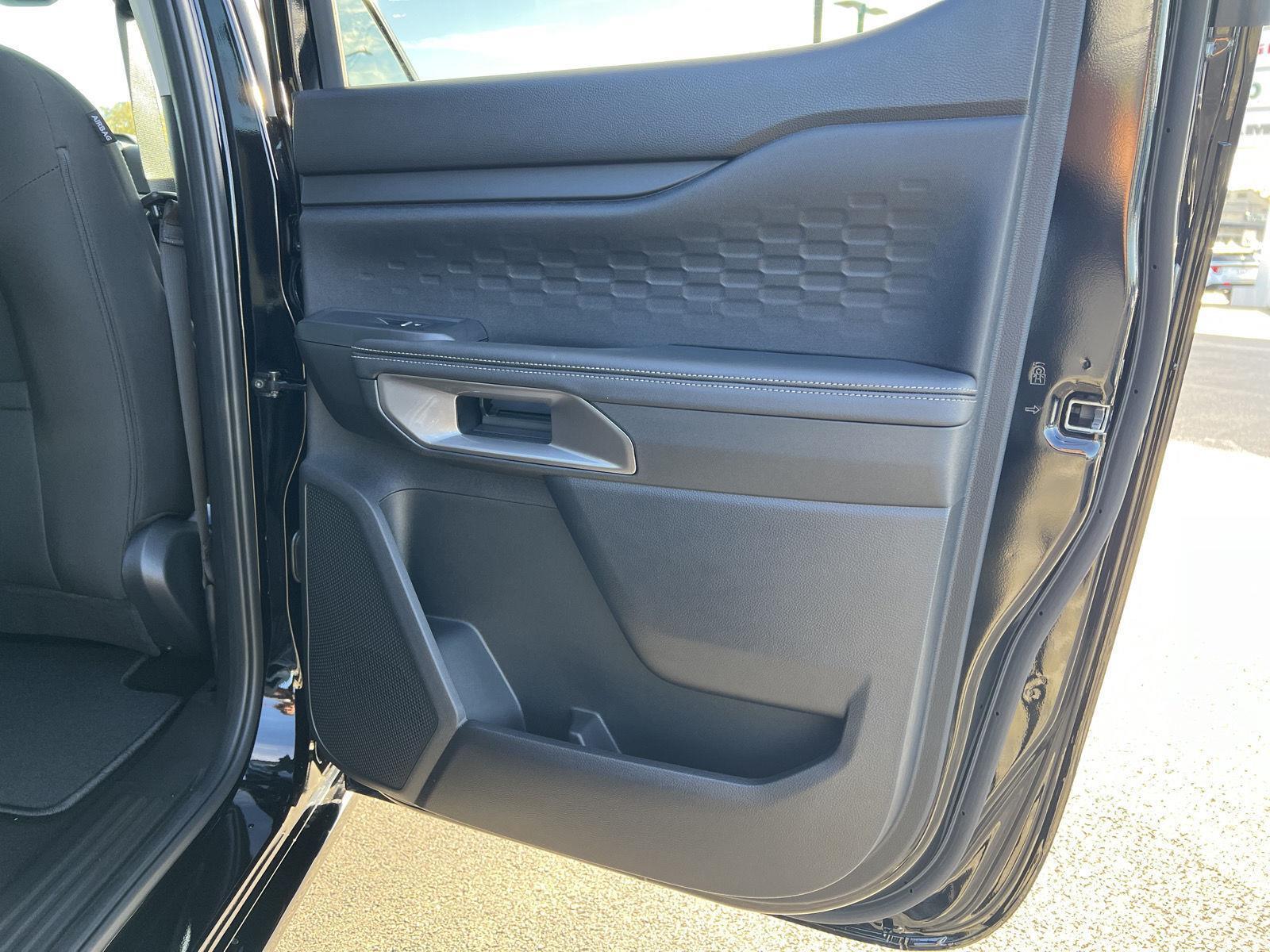 2025 Ford Ranger XLT - Photo 19