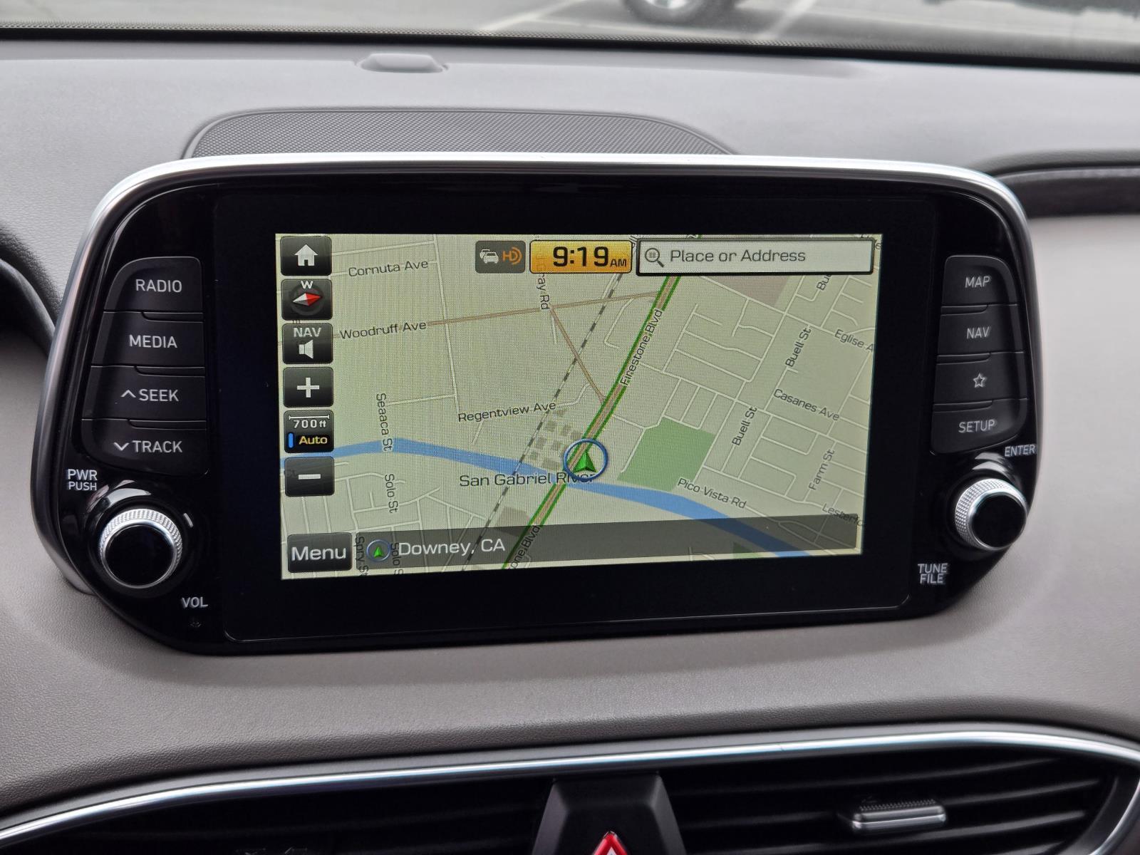 2020 Hyundai Santa Fe Limited - Photo 7