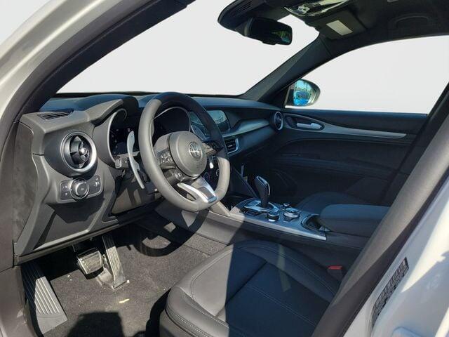 2025 Alfa Romeo Stelvio Base - Photo 9