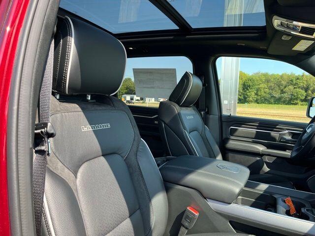 2026 RAM 1500 Laramie - Photo 21