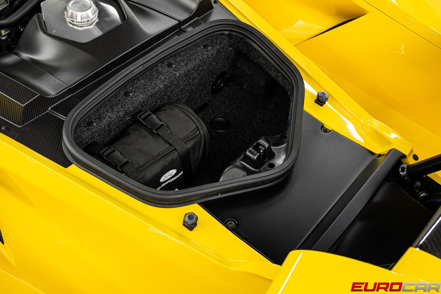 2020 Ford GT *ONLY 213 MILES * CARBON EXTERIOR PACK*Image 32