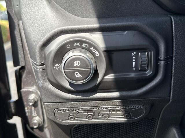 2025 Jeep Gladiator High Tide - Photo 12