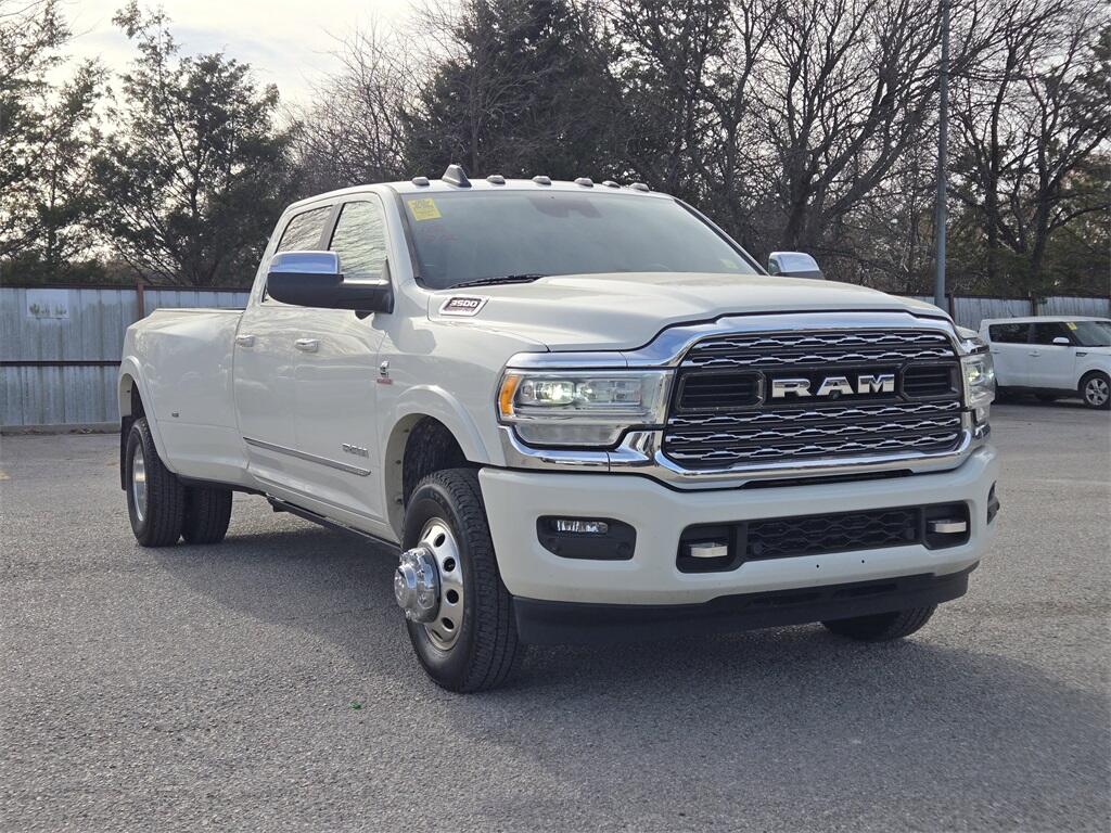2020 RAM Ram 3500 Pickup Limited's photo