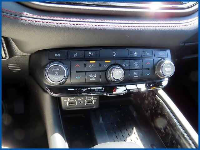 2025 Dodge Durango R/T - Photo 18