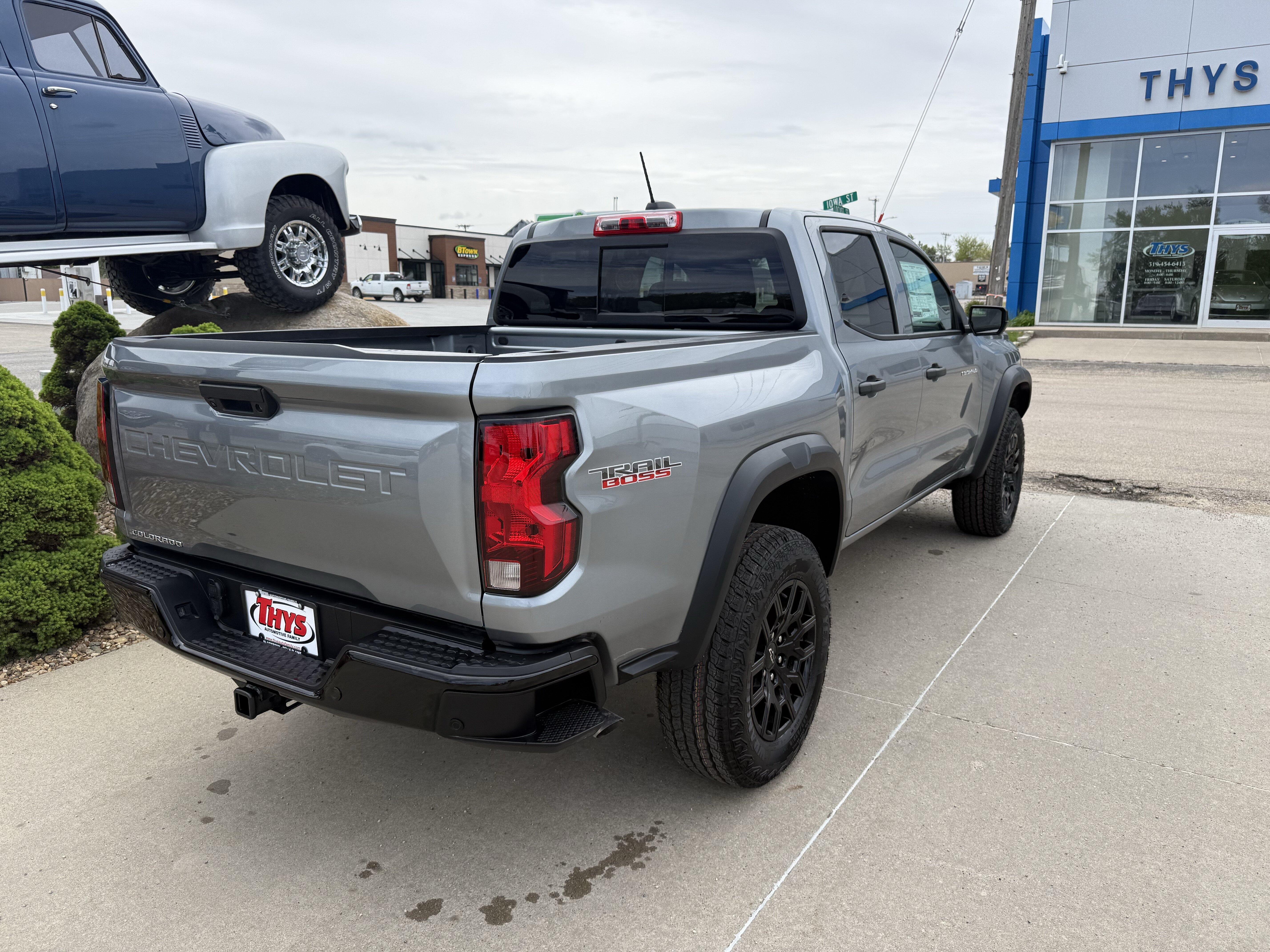 2026 Chevrolet Colorado Trail Boss - Photo 7