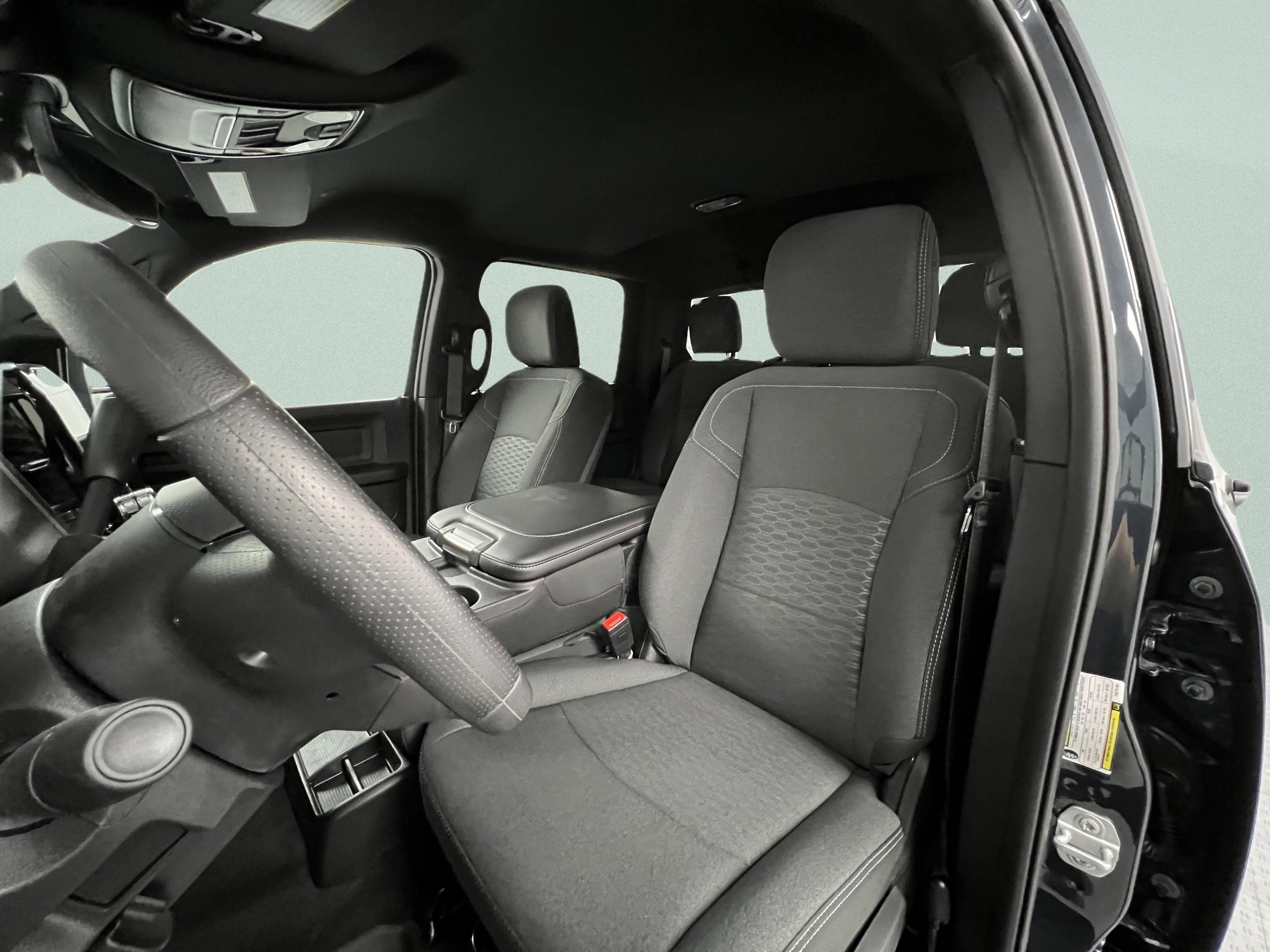 2026 RAM 2500 Tradesman - Photo 16