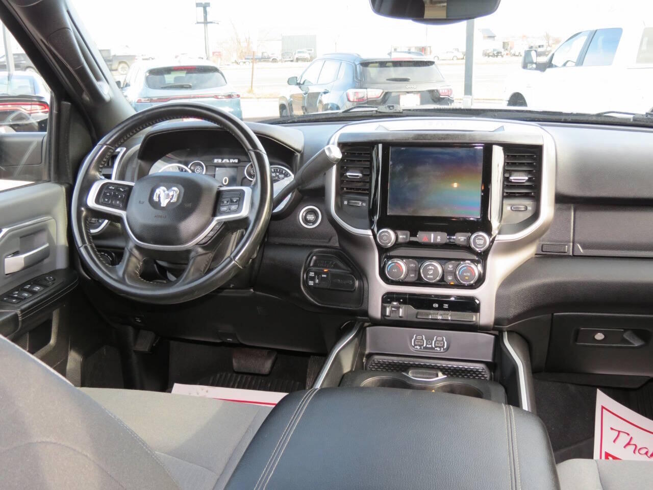 2022 RAM Ram 3500 Pickup Big Horn - Photo 14