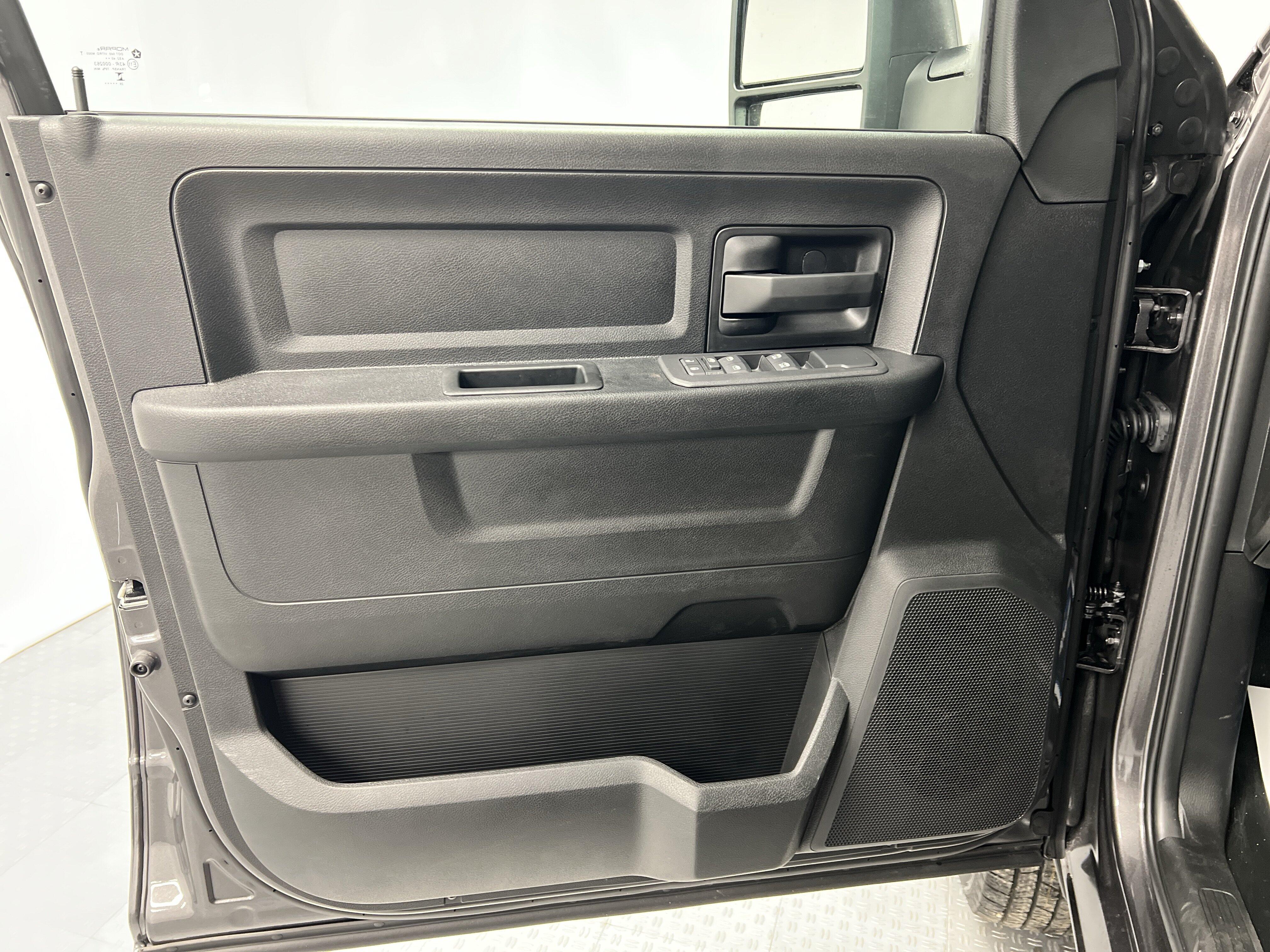2027 RAM Ram 3500 Pickup Tradesman - Photo 15