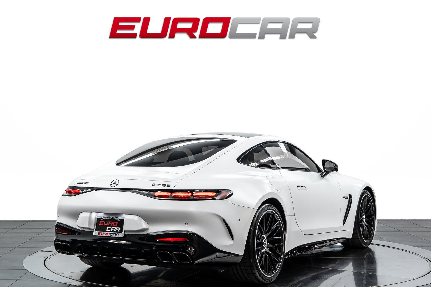 2025 Mercedes-Benz AMG GT 63 *CARBON INTERIOR TRIM * FIXED PANORAMIC SUNROOF*Image 5
