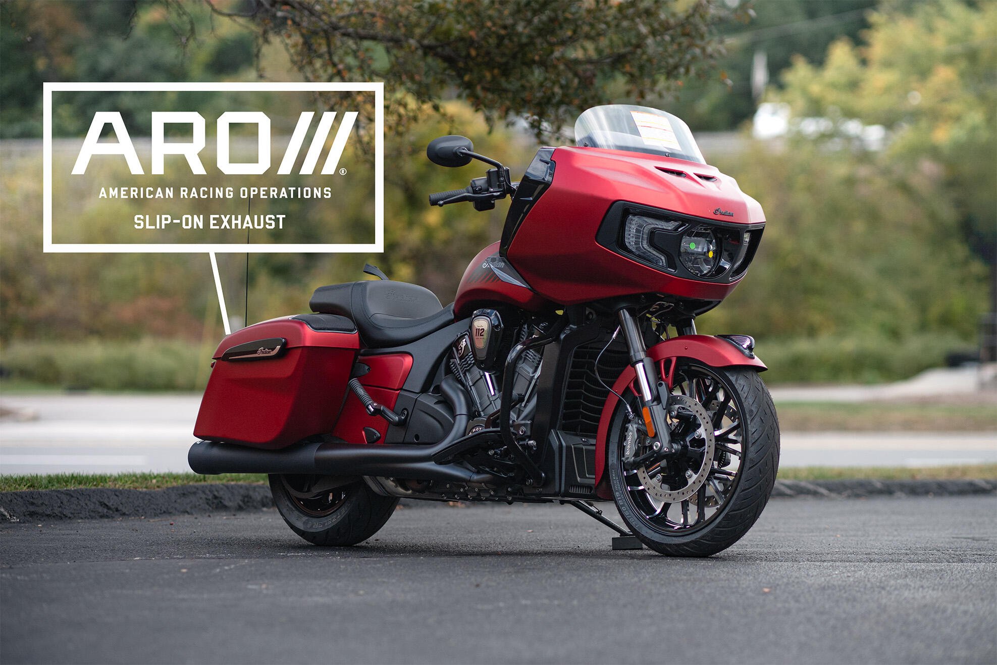 2026 Indian Motorcycle Challenger Dark Horse 112 + PowerBand Audio Package