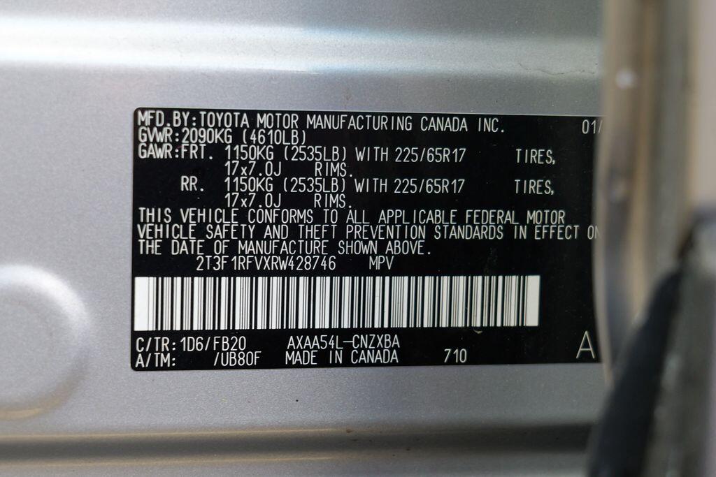 2024 Toyota RAV4 LE - Photo 53