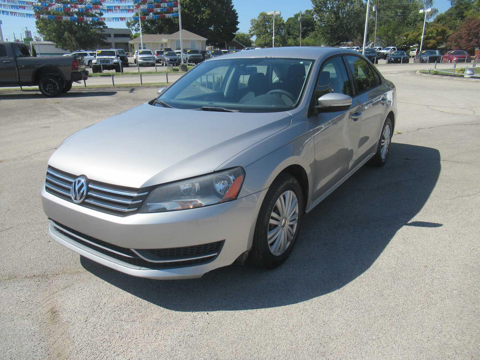 2014 Volkswagen Passat S