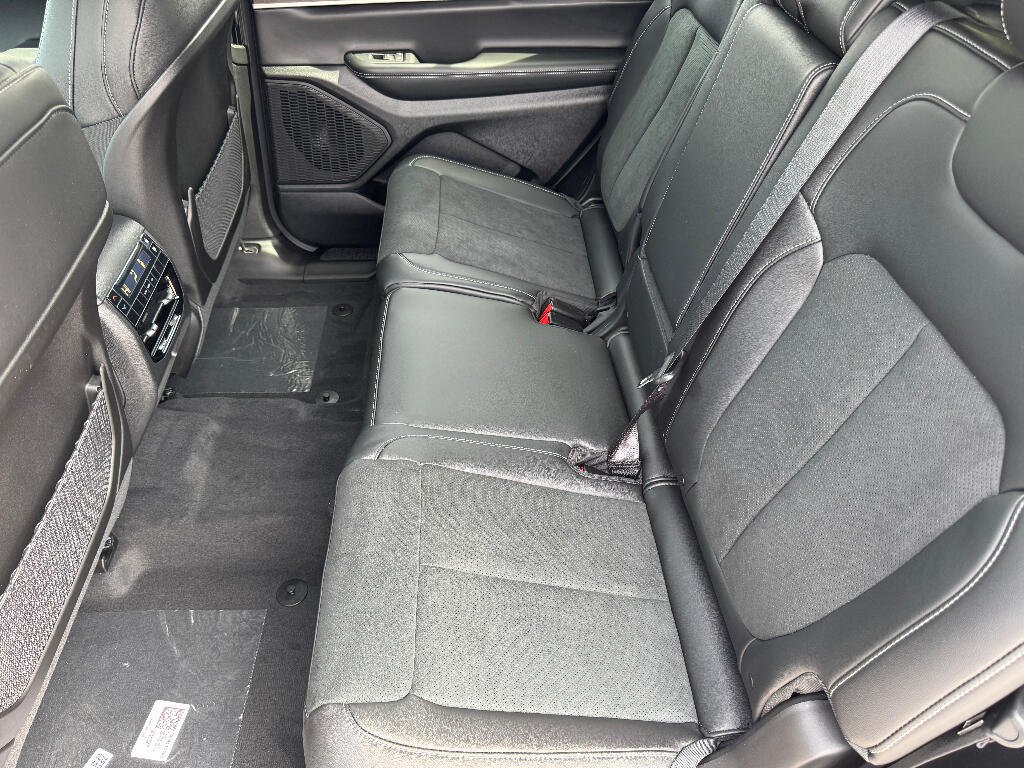2026 Jeep Grand Cherokee L Laredo - Photo 14