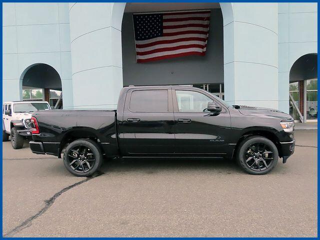 2023 RAM 1500 Laramie 4x4 Crew Cab 5'7's photo