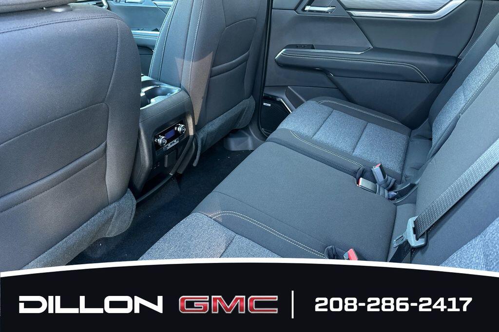 2026 GMC Acadia Elevation - Photo 9