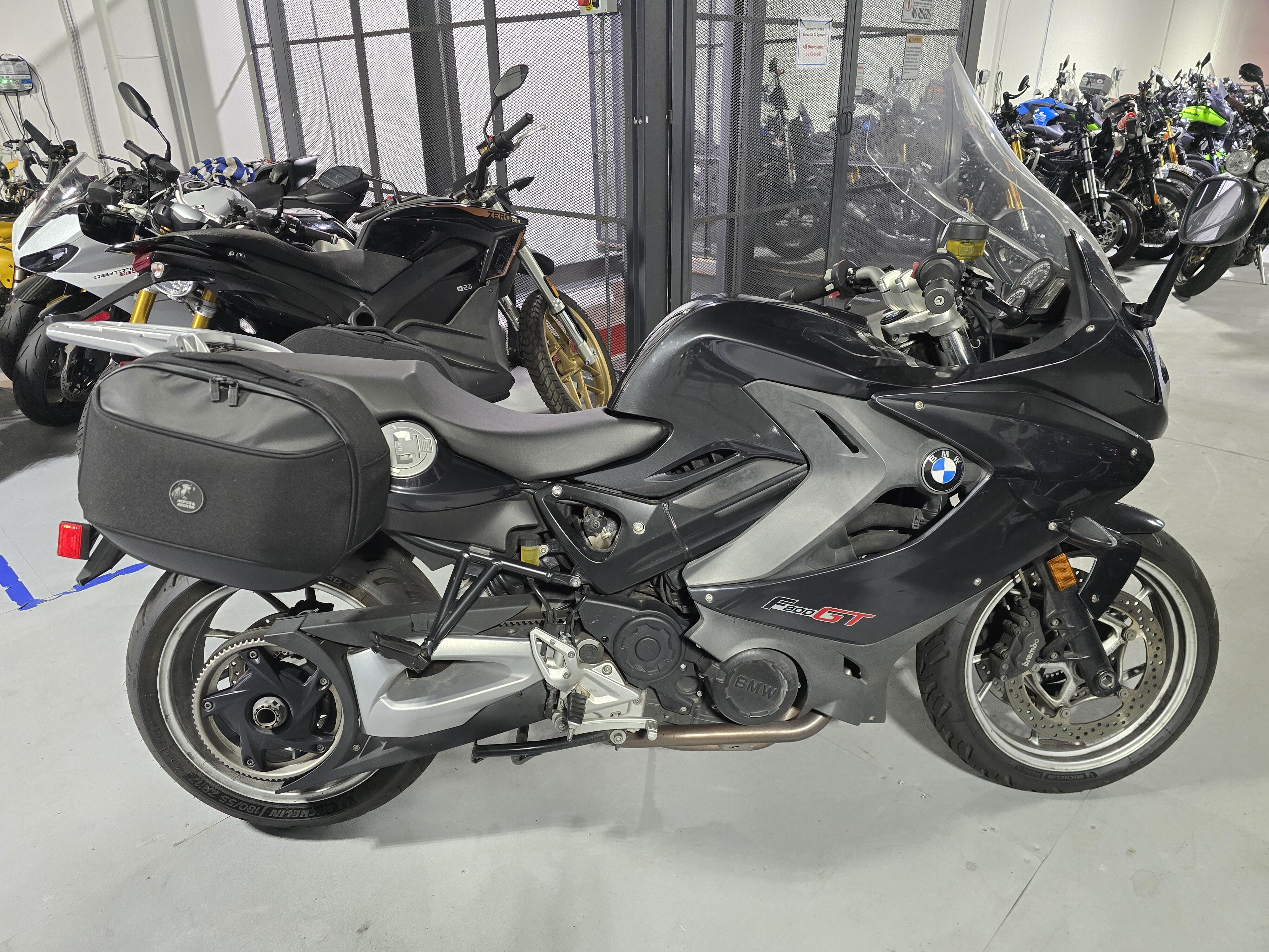 2014 BMW F800GT