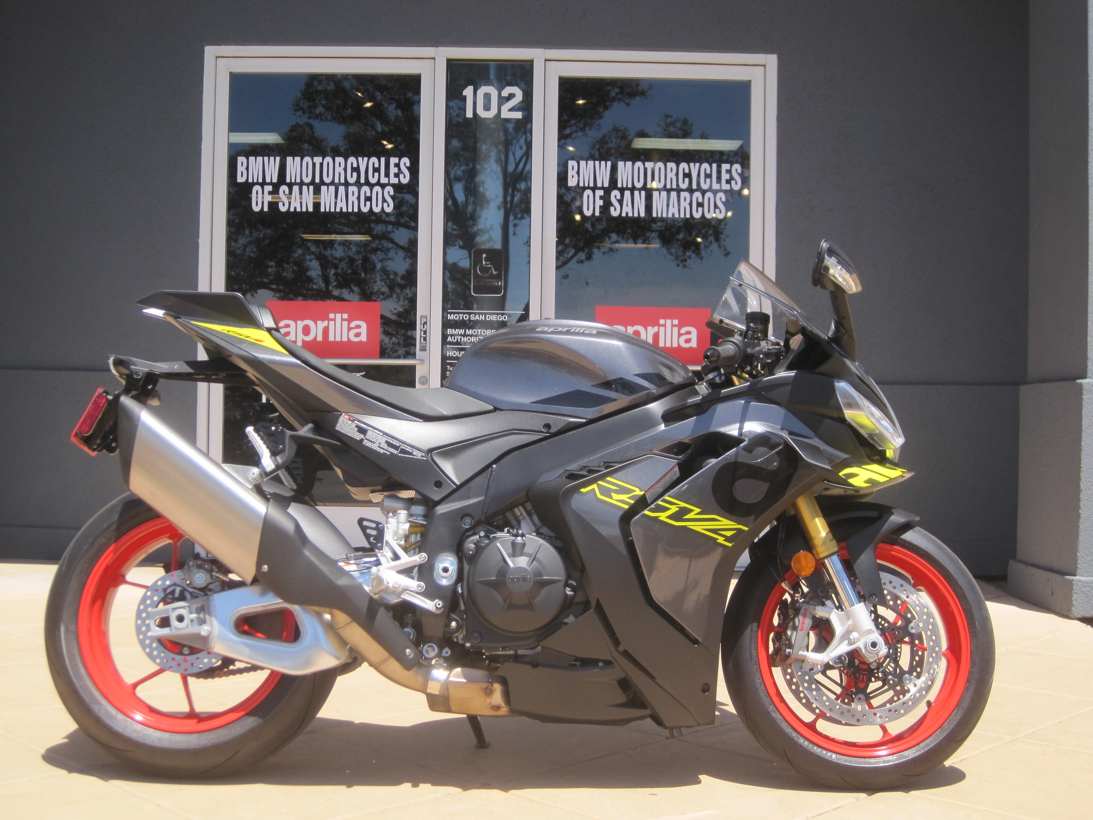 2027 Aprilia RSV4 1100