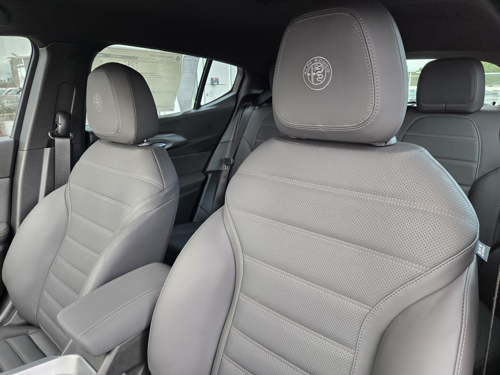 2026 Alfa Romeo Tonale Sprint - Photo 21