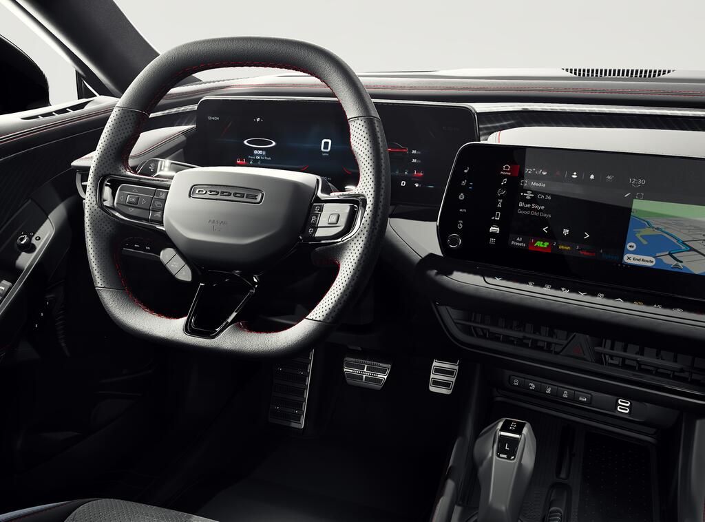 2027 Dodge Charger Scat Pack Plus - Photo 9