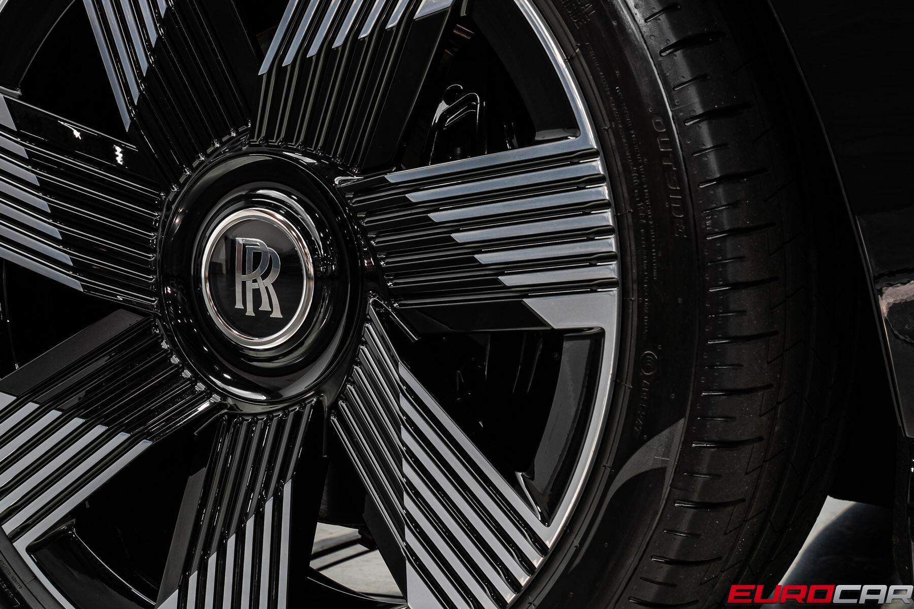 2024 Rolls-Royce Spectre *STARLIGHT DOORS * ILLUMINATED FASCIA*Image 23