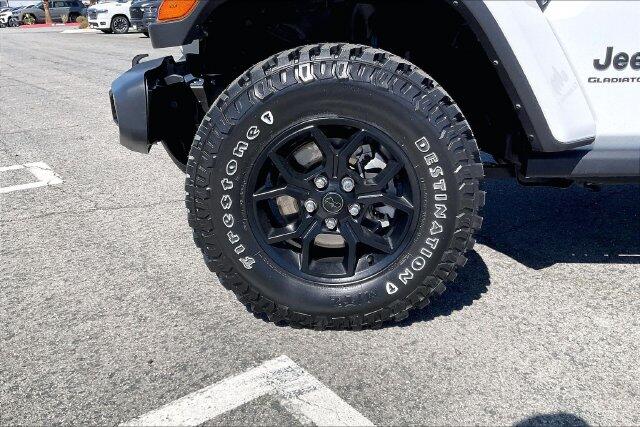 2025 Jeep Gladiator Willys - Photo 8