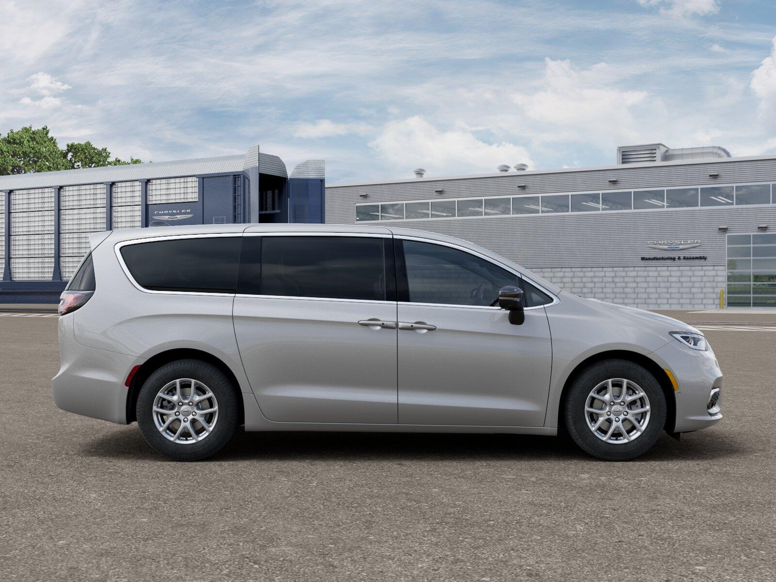2026 Chrysler Pacifica Select - Photo 47