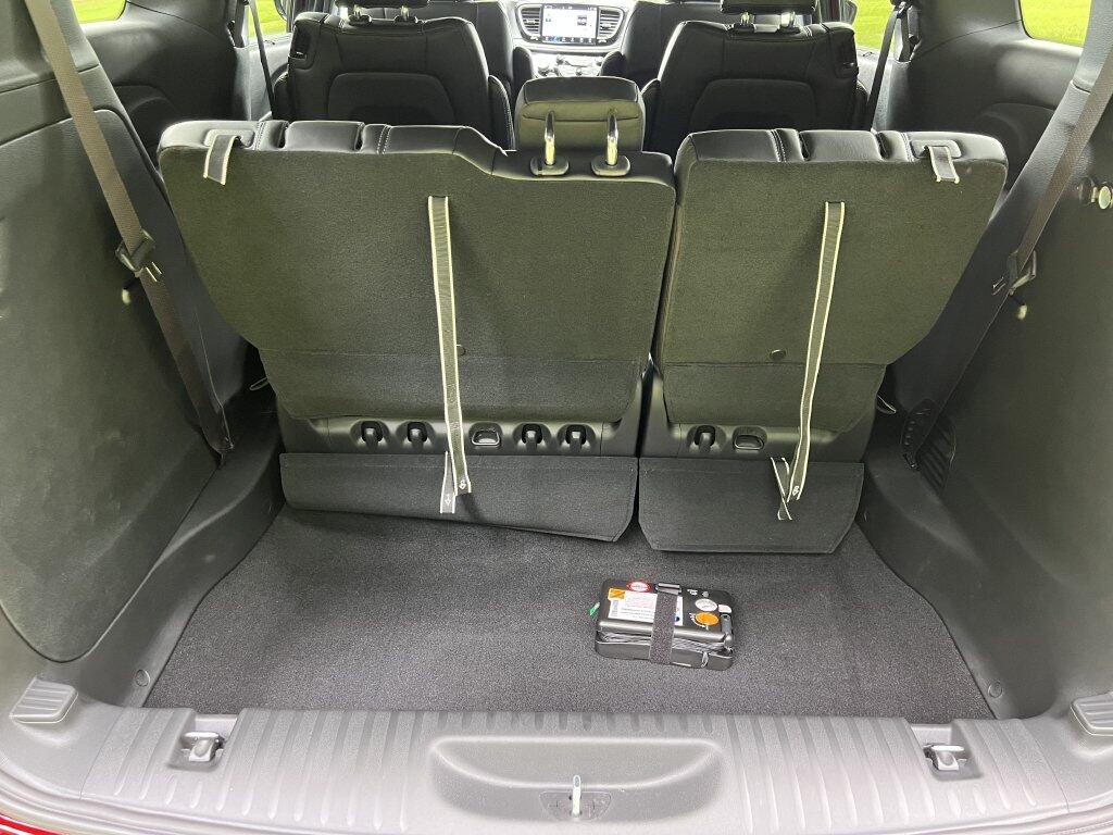 2026 Chrysler Pacifica Select - Photo 22