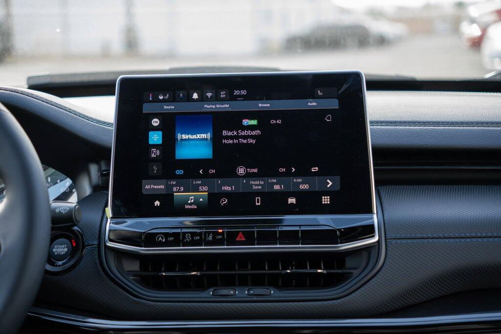 2026 Jeep Compass Latitude Altitude - Photo 17
