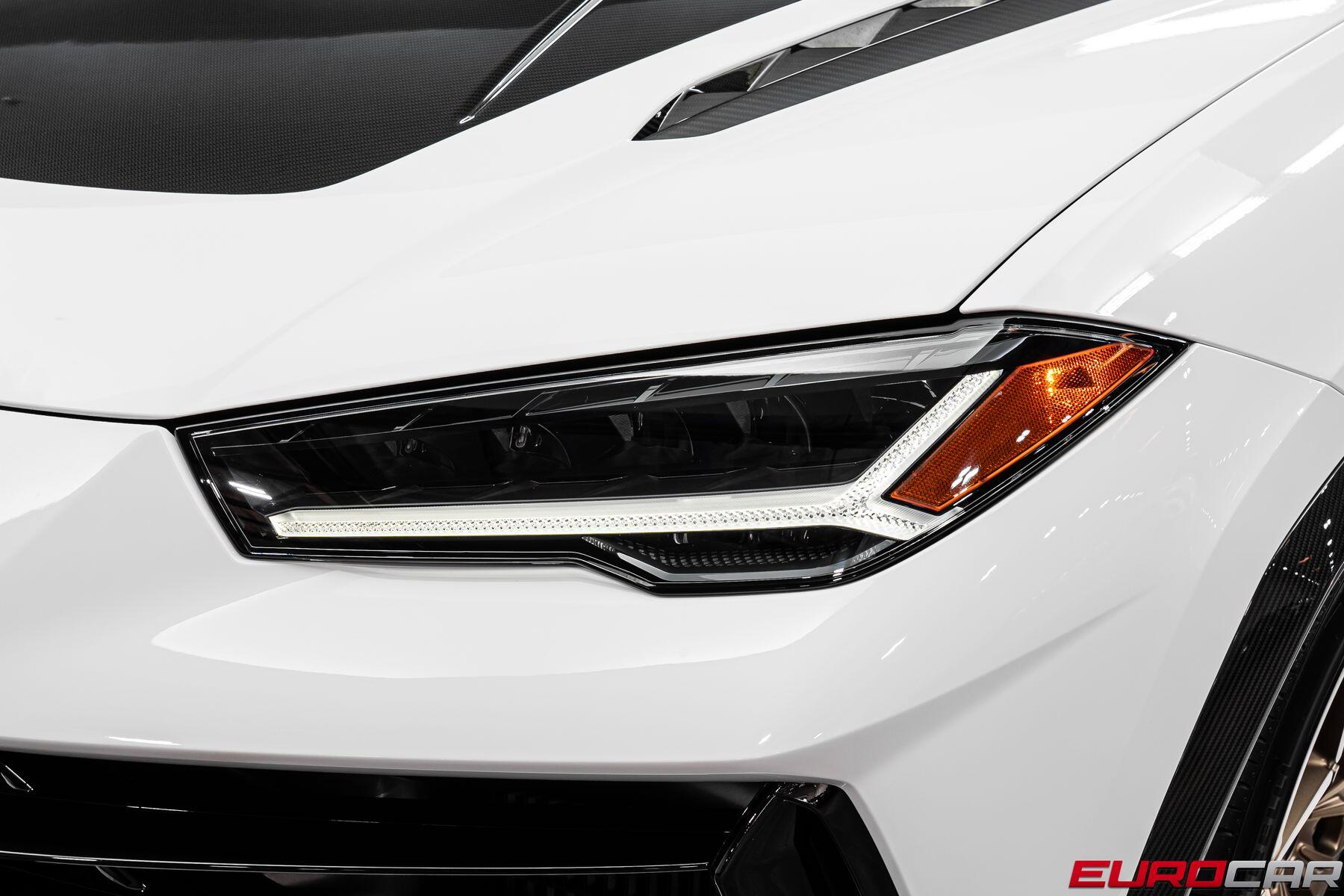 2024 Lamborghini Urus Performante *HUGE CARBON FIBER OPTIONS*Image 12