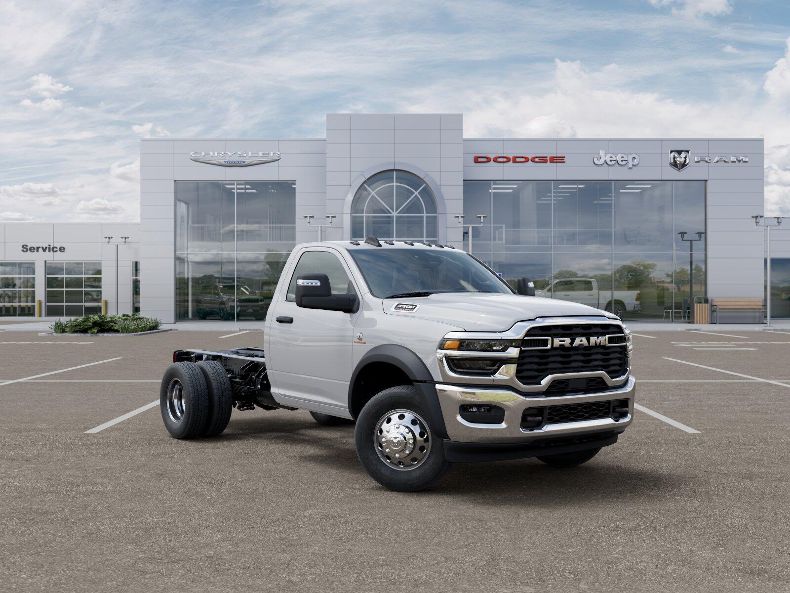 2025 RAM 3500 Chassis Tradesman - Photo 18