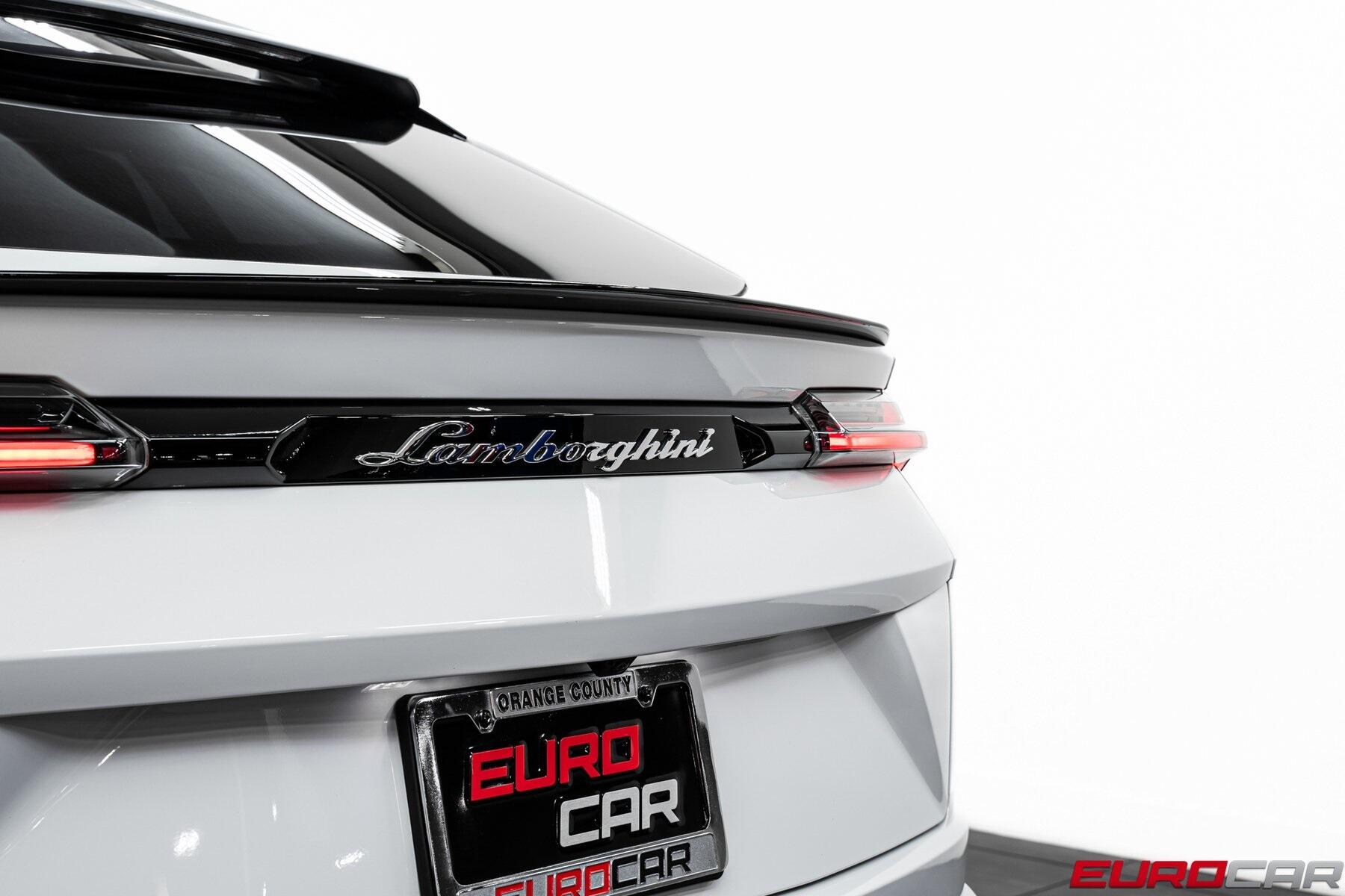 2021 Lamborghini Urus *PANORAMIC SUNROOF * FRONT PPF*Image 17