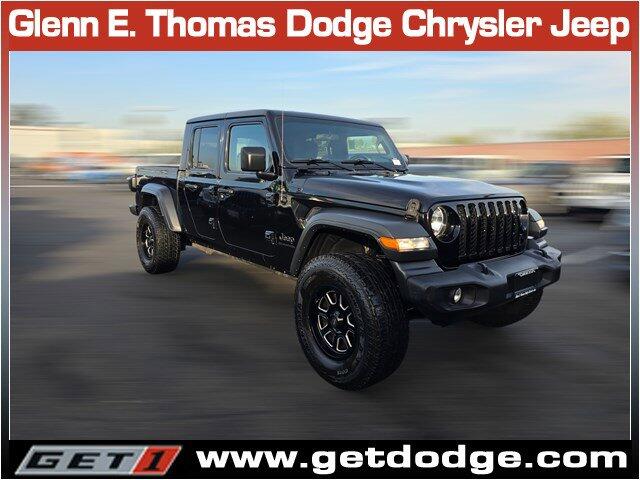 2020 Jeep Gladiator Sport S's photo