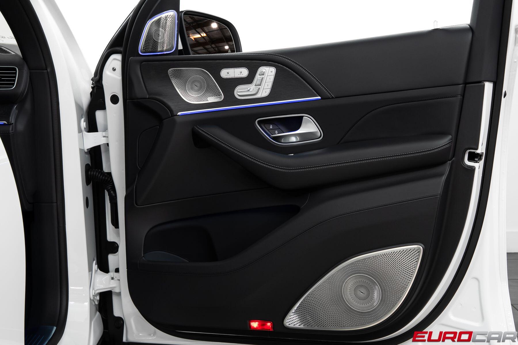 2026 Mercedes-Benz GLS Maybach 600 *5-SEAT CONFIGURATION*Image 23