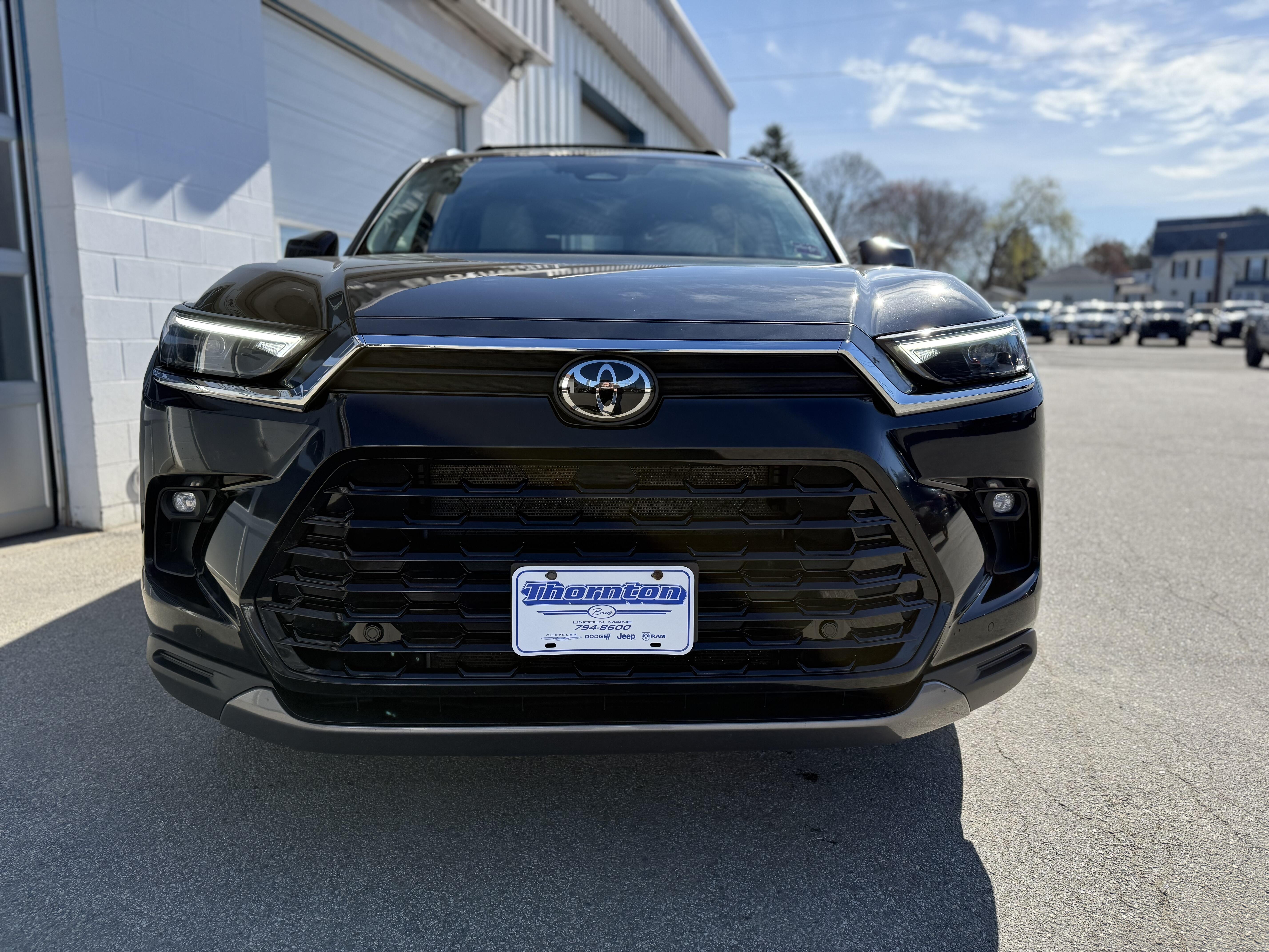 Used 2024 Toyota Grand Highlander Limited with VIN 5TDAAAB59RS015090 for sale in Lincoln, ME
