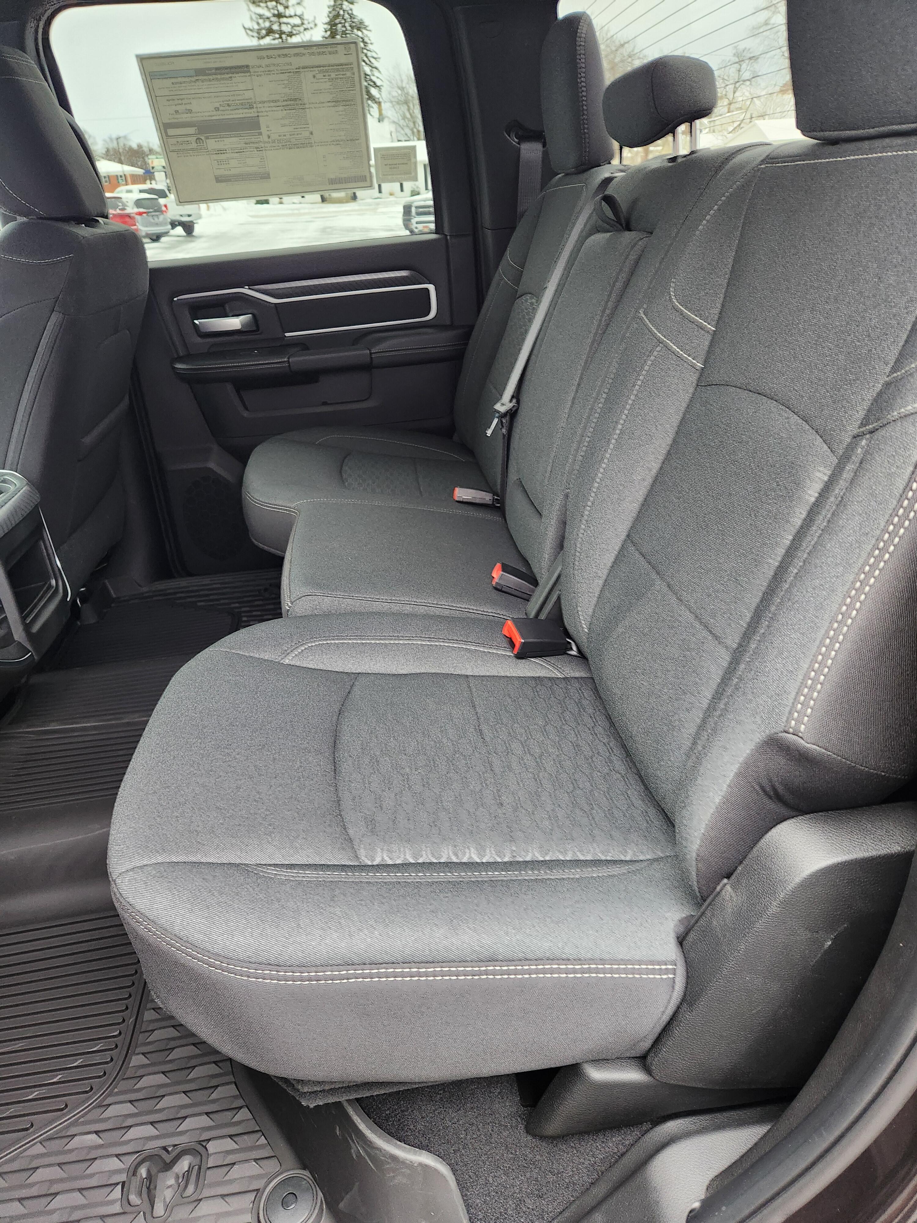 2026 RAM 2500 Big Horn - Photo 8
