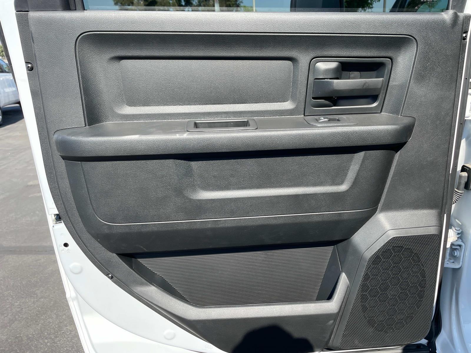 2025 RAM 2500 Tradesman - Photo 21