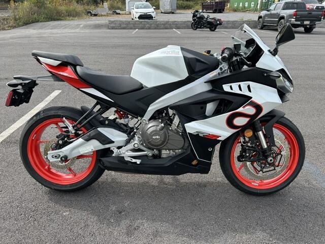 2025 Aprilia RS 457