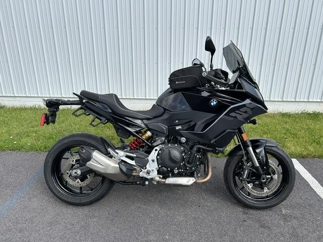 2024 BMW F 900 XR