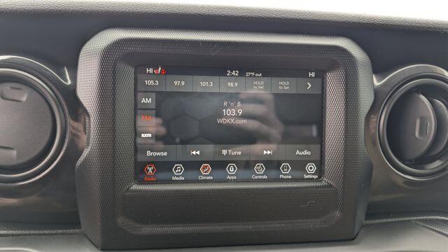 2020 Jeep Wrangler Unlimited Black and Tan - Photo 20