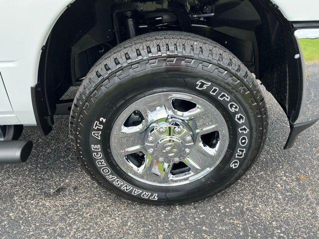 2025 RAM 2500 Tradesman - Photo 10