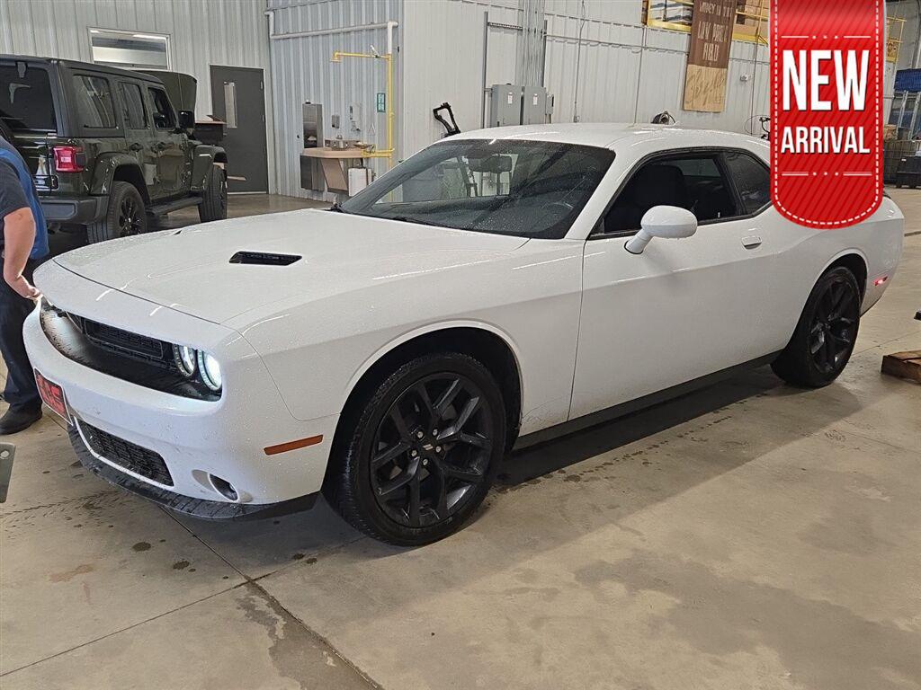 2022 Dodge Challenger SXT