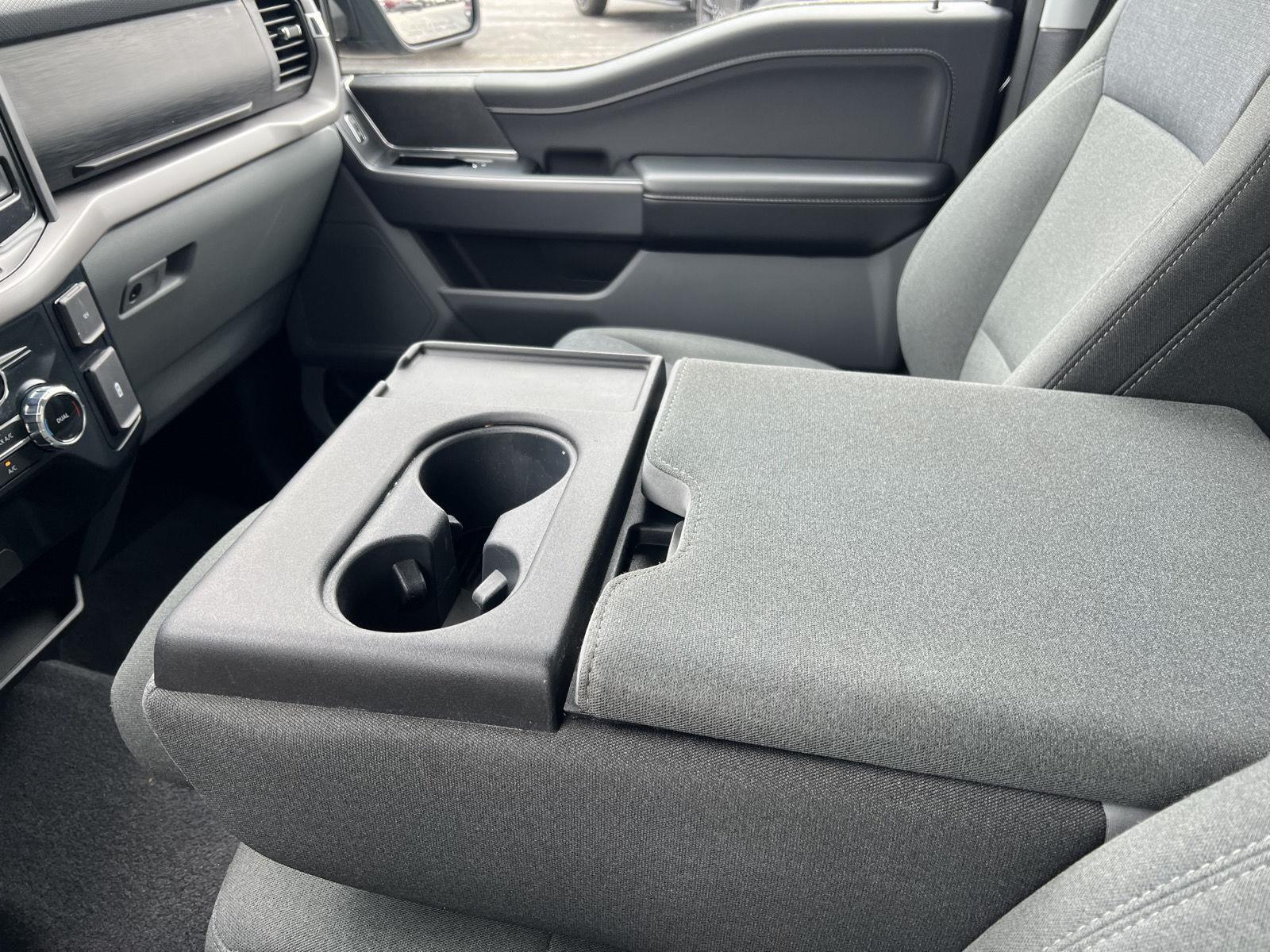 2025 Ford F-150 XLT - Photo 34