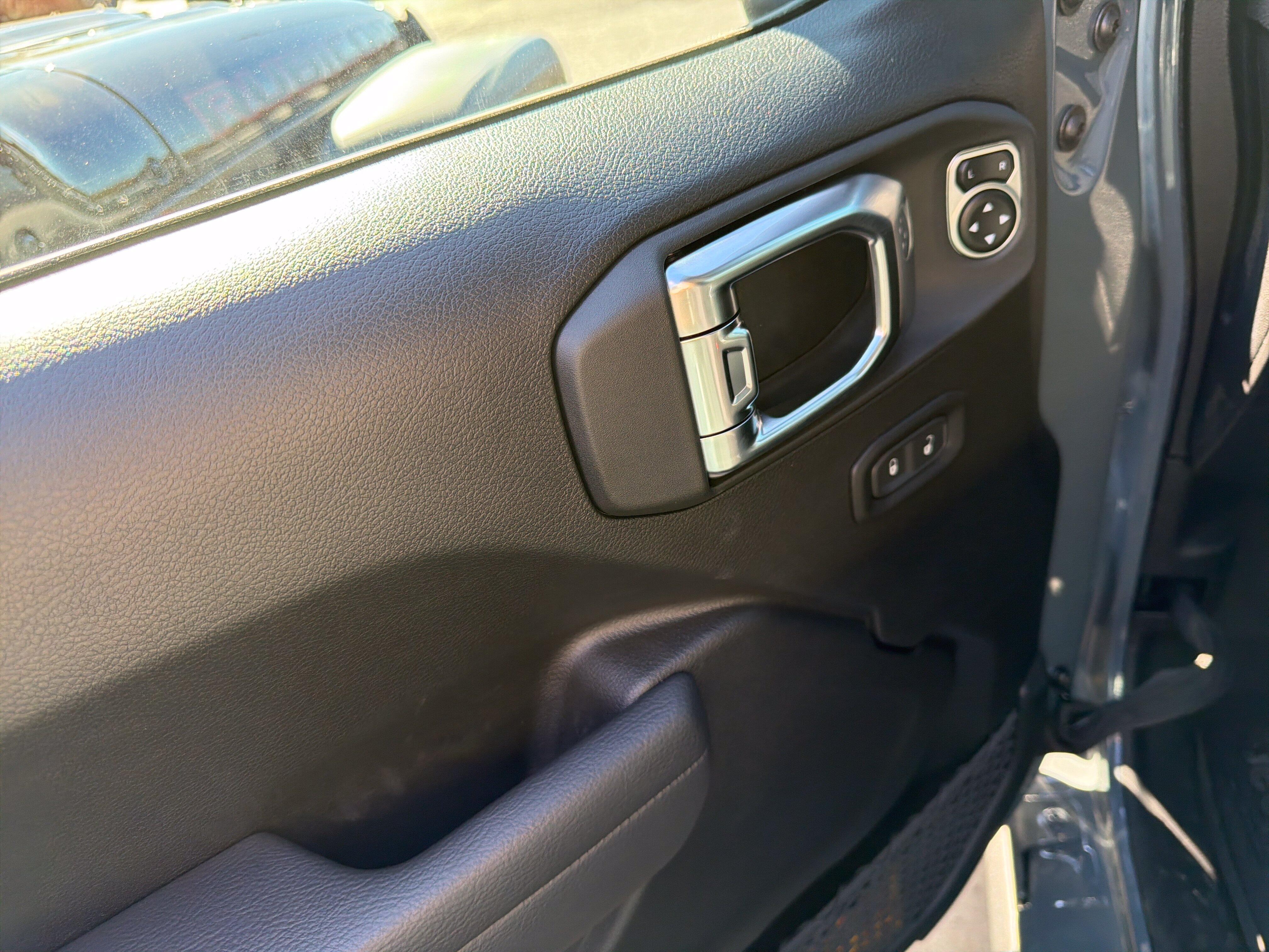 2026 Jeep Wrangler 2-Door Willys - Photo 14