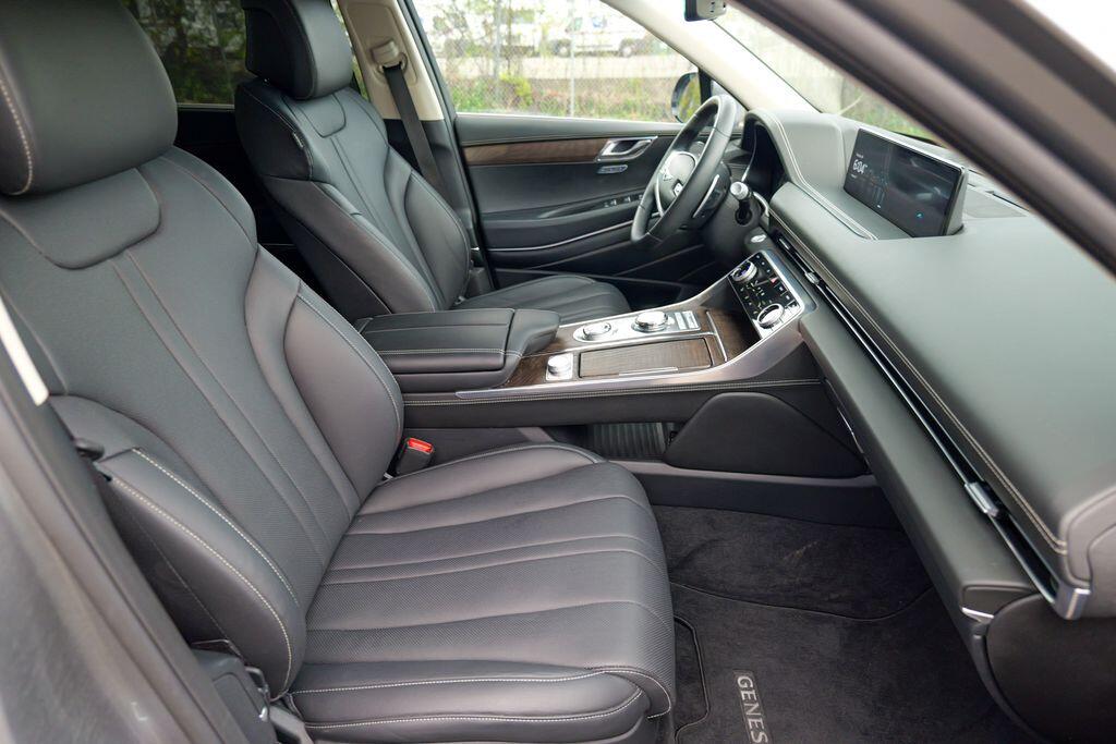 2024 GENESIS GV80 Standard - Photo 36