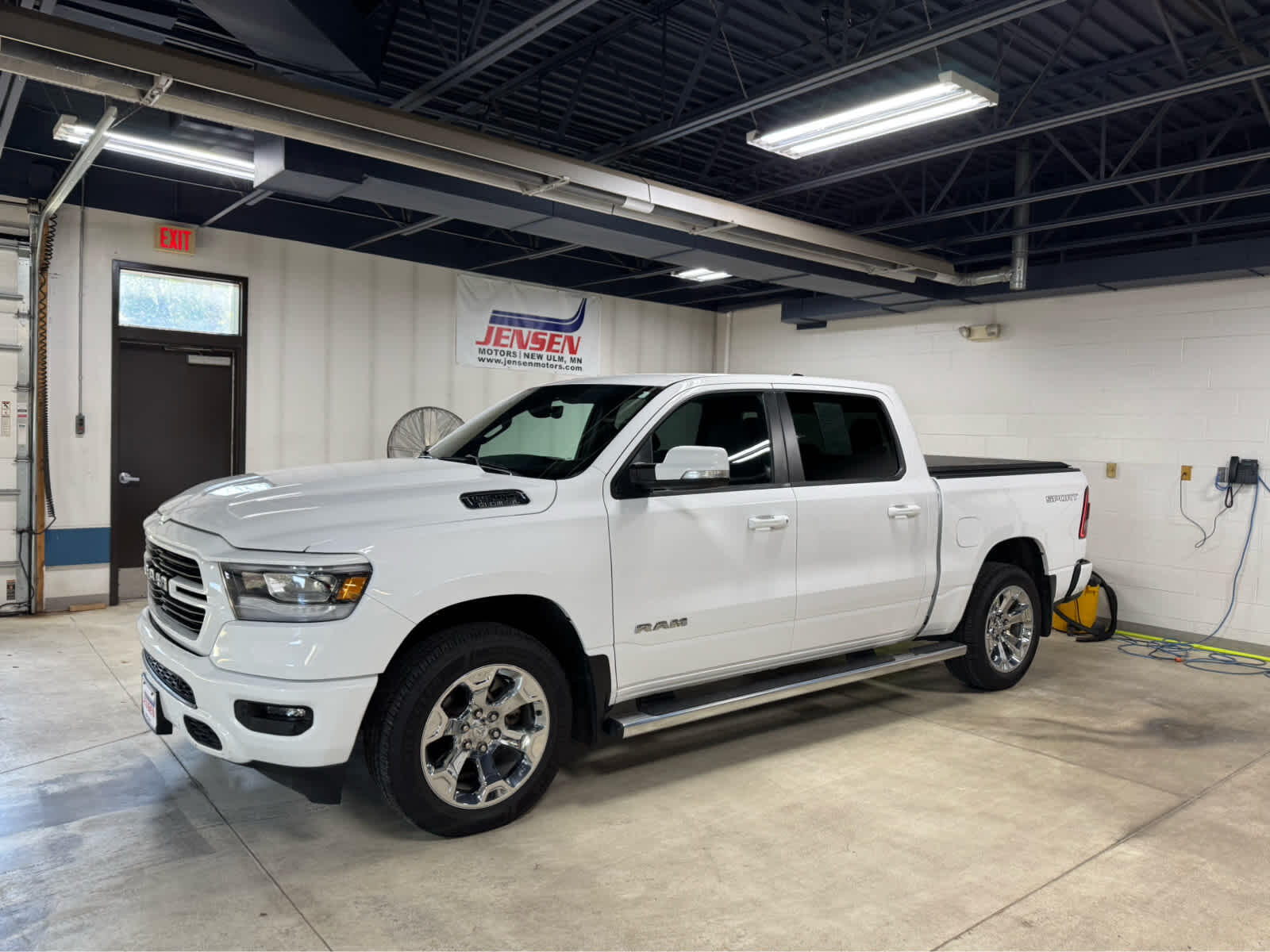 Used 2021 RAM Ram 1500 Pickup Big Horn/Lone Star with VIN 1C6SRFFT3MN694329 for sale in New Ulm, Minnesota