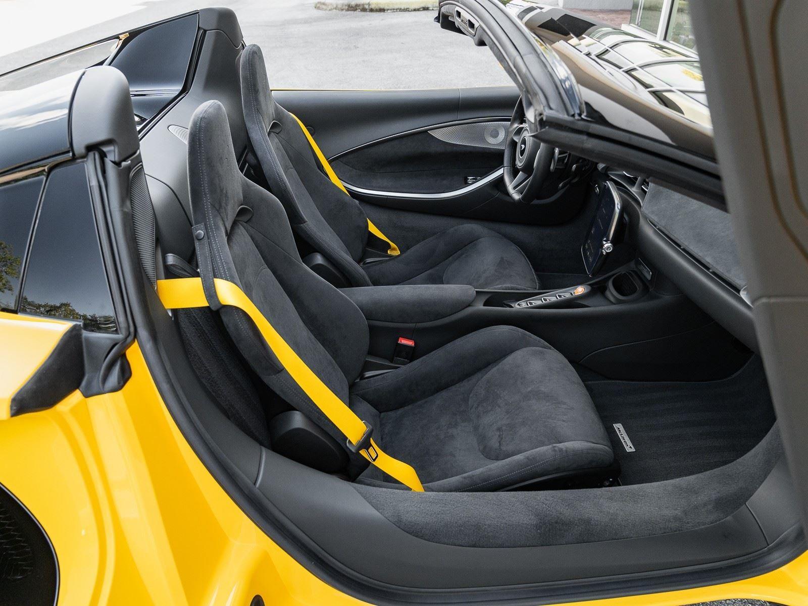Used 2025 McLaren Artura TechLux