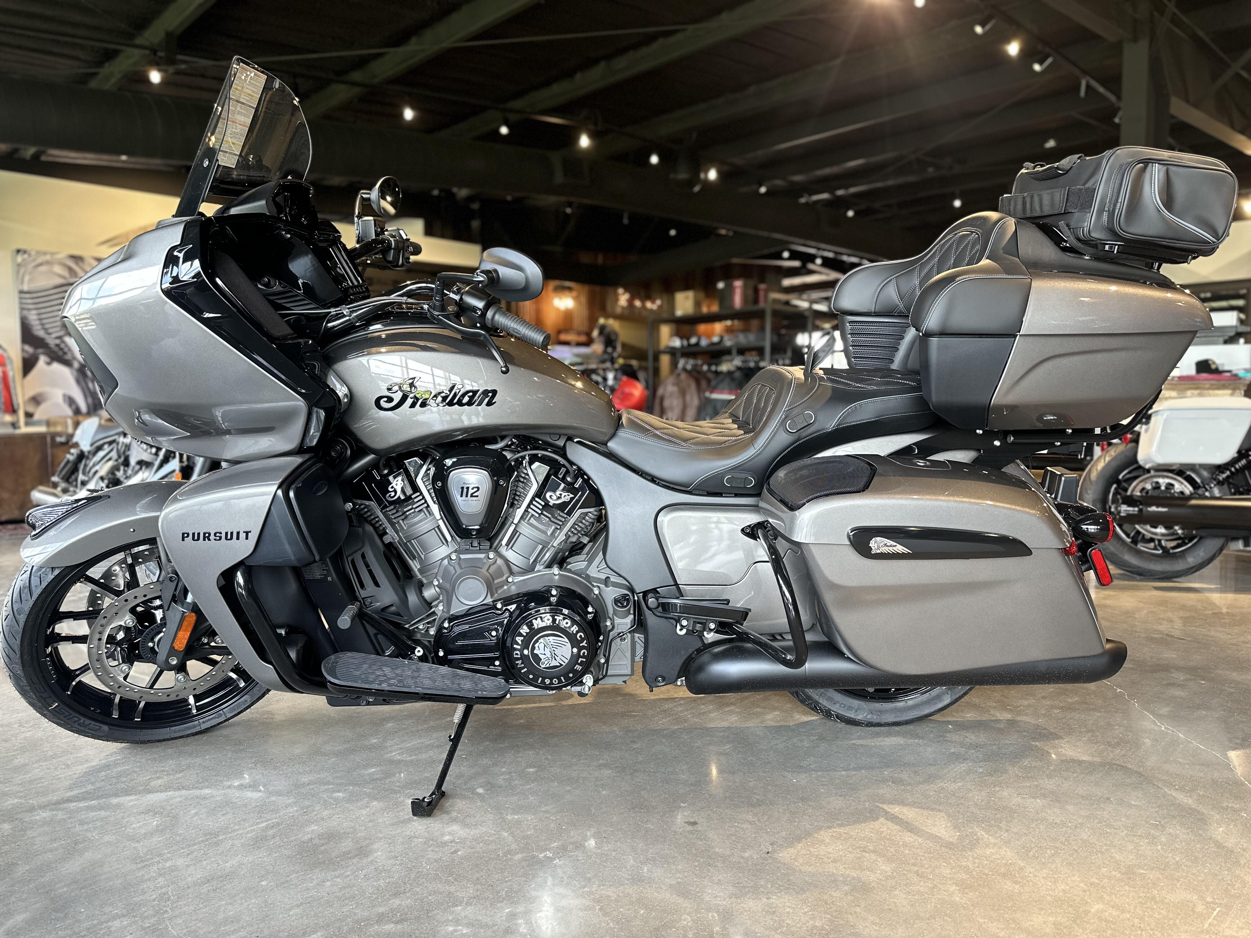 2026 Indian Motorcycle Pursuit Dark Horse with 112 and Powerband Audio Package