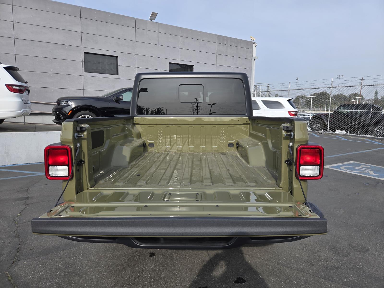 2026 Jeep Gladiator Sport S - Photo 31